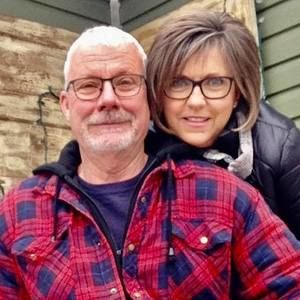 Meet your Posher, Debbie